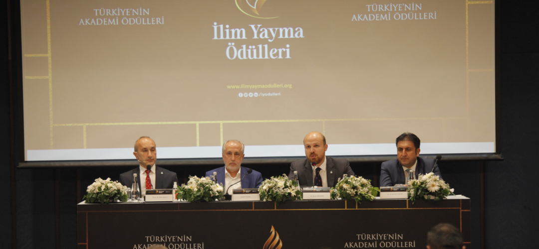 İlim Yayma Ödülleri Basına ve Akademik Camiaya İki Ayrı Programla Tanıtıldı resim